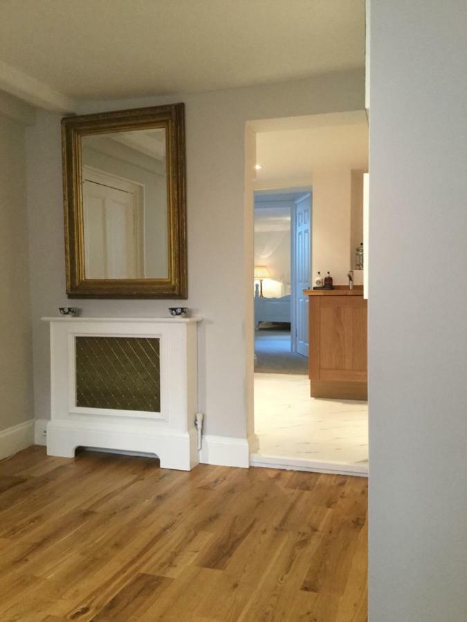 Beautiful 1Br Apartment In Historic St Aubin House Eksteriør bilde