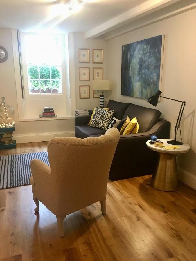Beautiful 1Br Apartment In Historic St Aubin House Eksteriør bilde