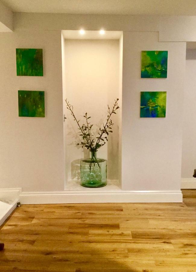 Beautiful 1Br Apartment In Historic St Aubin House Eksteriør bilde